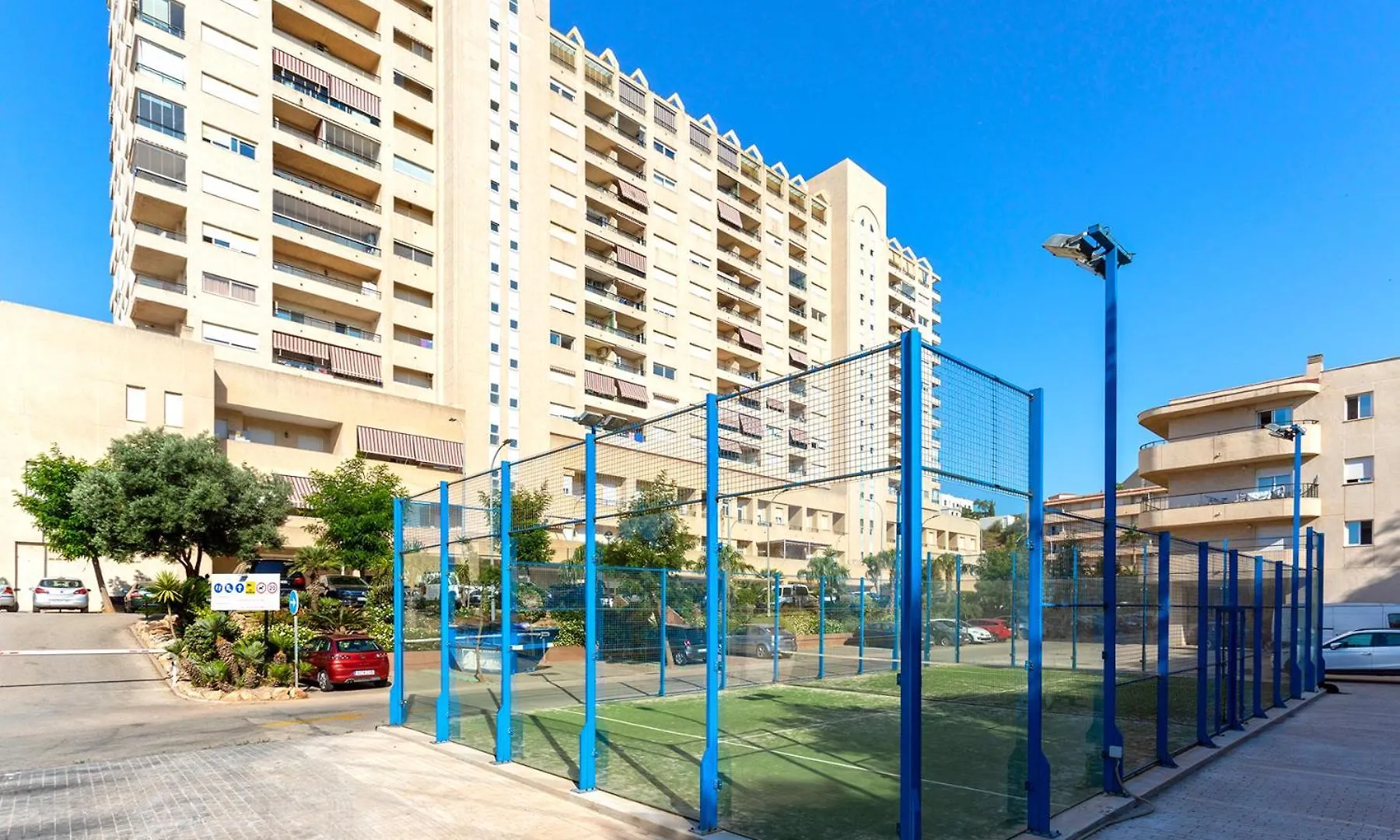 Apartment Beach And Pool Holidays At The Grand Coloso Benalmadena
